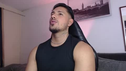 AARON online show from June 12, 2026, 10:36 am