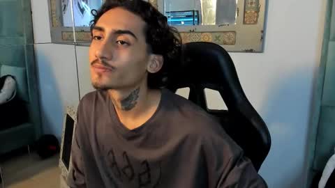 MR online show from November 2, 2025, 2:58 am