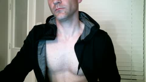 MrAsstastix online show from March 5, 2025, 5:18 am