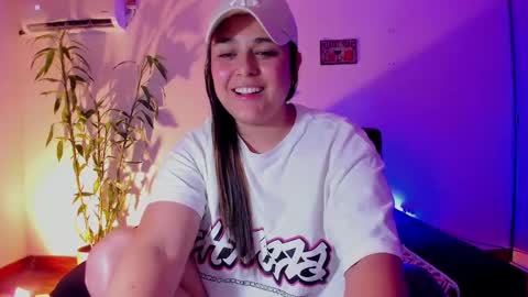 Laura online show from December 20, 2024, 6:29 am