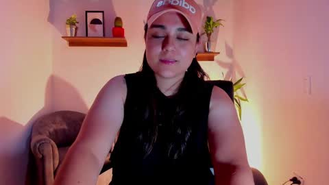 Laura online show from February 20, 2025, 7:23 am