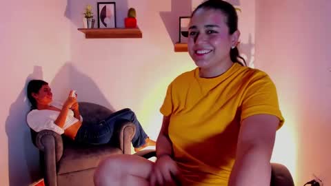 Laura online show from March 6, 2025, 1:05 am