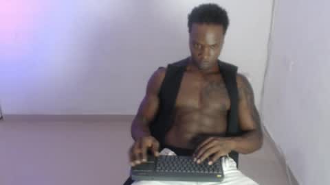 Snapshot of mrbyronstallion chatting on November 7, 2025, 3:17 am byron online show from November 7, 2025, 3:17 am