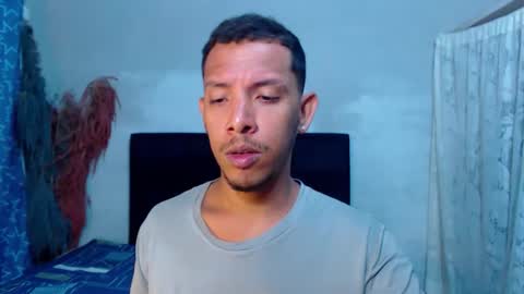 Christtofer online show from April 10, 2026, 3:17 pm