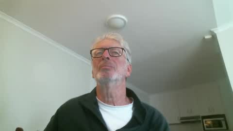 mrcreek1531 online show from May 31, 2026, 1:36 am
