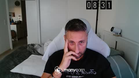 Snapshot of mrdr0o0o chatting on November 6, 2025, 7:31 am mrdr0o0o online show from November 6, 2025, 7:31 am