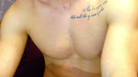 Snapshot of mrfitu chatting on March 30, 2026, 8:43 pm David online show from March 30, 2026, 8:43 pm