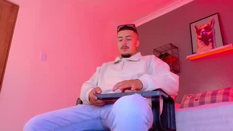 Mr Fox online show from February 14, 2026, 7:32 pm