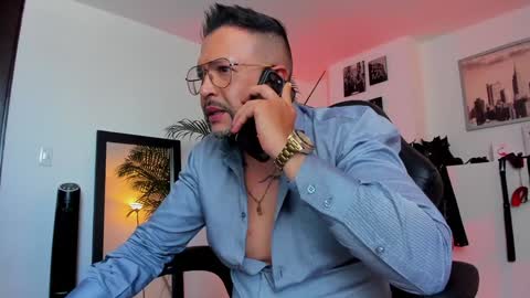 MrFrank. online show from December 18, 2024, 3:22 pm