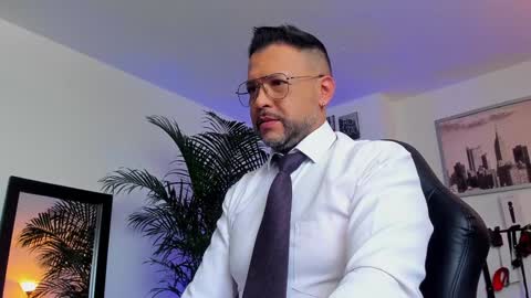 MrFrank. online show from January 19, 2025, 1:44 pm