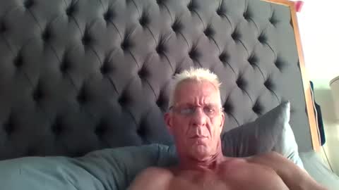 Snapshot of mrfuntime4you chatting on March 1, 2025, 7:37 pm MrFunTimeforYou online show from March 1, 2025, 7:37 pm