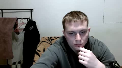 Max online show from December 2, 2025, 8:15 pm