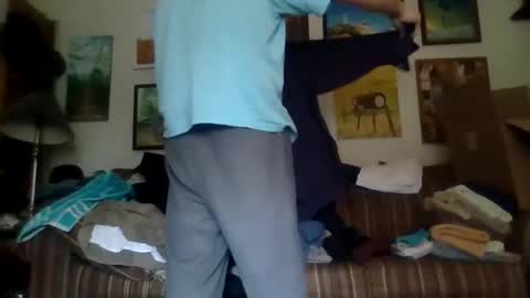 mrhollar online show from December 21, 2025, 2:46 pm