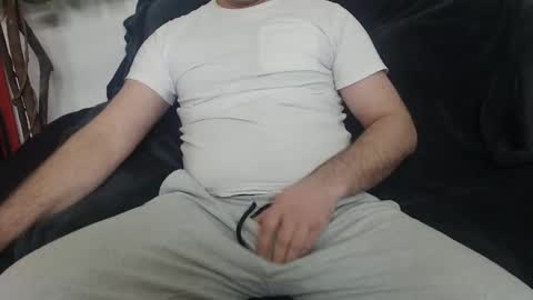 Snapshot of mrhorny_2023 chatting on February 18, 2025, 8:16 am Your Mister online show from February 18, 2025, 8:16 am