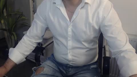 Snapshot of mrhorny_2023 chatting on March 12, 2025, 11:09 am Your Mister online show from March 12, 2025, 11:09 am