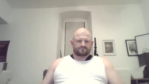 Snapshot of mrhotsex69 chatting on January 19, 2026, 12:25 am mrhotsex69 online show from January 19, 2026, 12:25 am