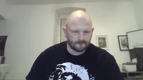 Snapshot of mrhotsex69 chatting on February 12, 2026, 1:22 am mrhotsex69 online show from February 12, 2026, 1:22 am