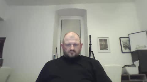 Snapshot of mrhotsex69 chatting on March 19, 2026, 12:14 am mrhotsex69 online show from March 19, 2026, 12:14 am