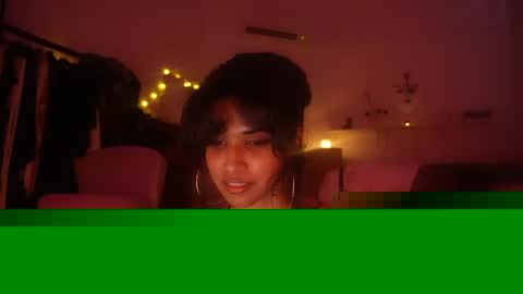 mriea_ online show from September 18, 2025, 4:03 am