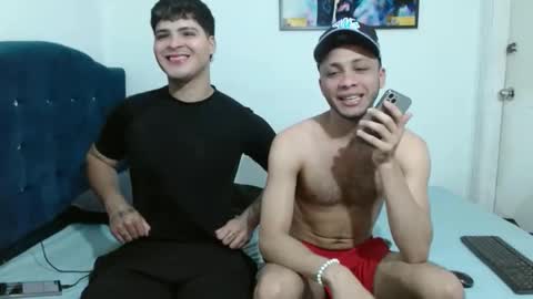 mrightnow07 online show from November 26, 2025, 4:13 am