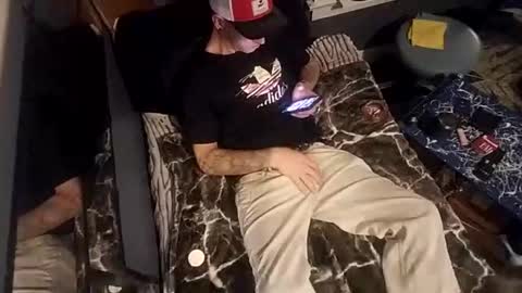 mrj1979 online show from November 22, 2025, 10:47 am