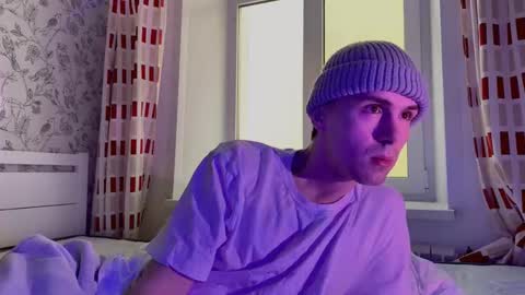 Snapshot of mrkallin chatting on March 2, 2026, 12:45 pm mrkallin online show from March 2, 2026, 12:45 pm