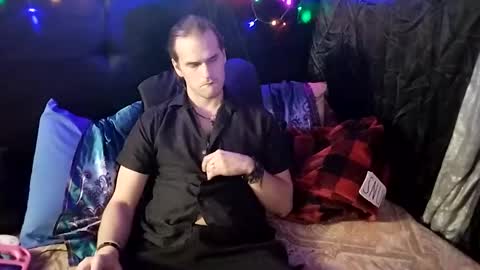 MrKinkSized online show from January 8, 2025, 3:29 am