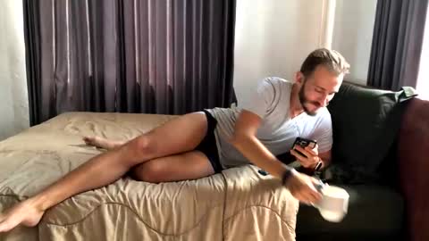 Max online show from October 17, 2025, 1:09 am