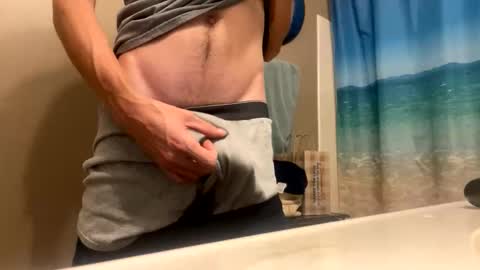 Snapshot of mrmeltyourheart chatting on November 17, 2025, 3:56 am James online show from November 17, 2025, 3:56 am