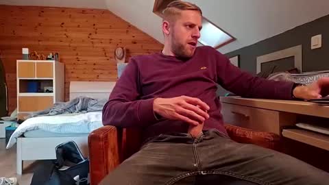 mrnobody6209 online show from April 23, 2026, 5:59 pm