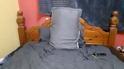 mrowka28 online show from March 7, 2026, 1:35 am