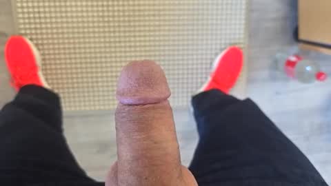 mrpole73 online show from May 7, 2026, 8:09 am