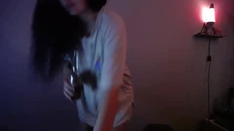 Snapshot of mrs_and_his_kitten chatting on December 30, 2024, 12:09 pm mrs_and_his_kitten online show from December 30, 2024, 12:09 pm