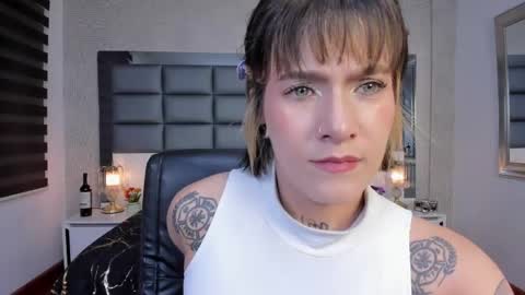 Snapshot of mrs_regina_clk chatting on June 9, 2026, 3:07 am Regina online show from June 9, 2026, 3:07 am