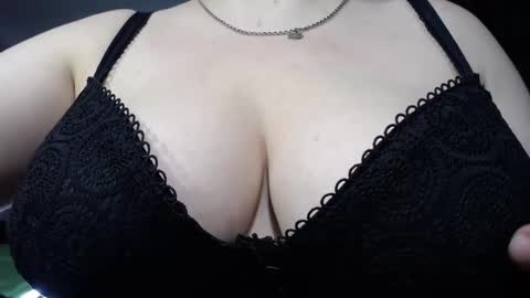 mrs_smith__ online show from December 24, 2024, 6:55 am