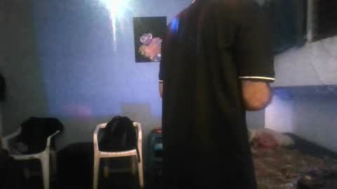 mrsenomutt online show from October 8, 2025, 10:02 am