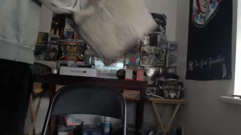 mrsoonicexrated online show from February 16, 2025, 3:27 pm