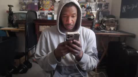 mrsoonicexrated online show from March 2, 2025, 5:04 pm