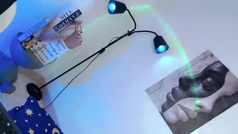 Channel online show from November 9, 2025, 10:19 pm