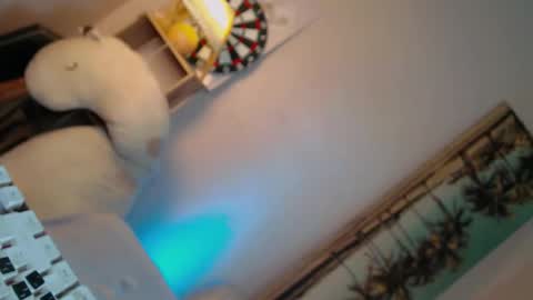 Snapshot of ms_channel chatting on June 2, 2026, 11:18 pm Channel online show from June 2, 2026, 11:18 pm