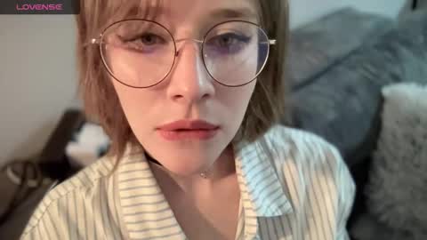 ms_christiana online show from November 16, 2025, 12:27 am