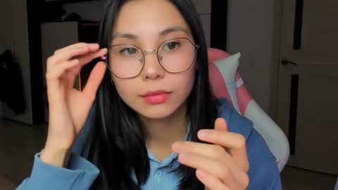 Snapshot of ms_emily_ chatting on September 18, 2025, 3:58 pm ms_emily_ online show from September 18, 2025, 3:58 pm