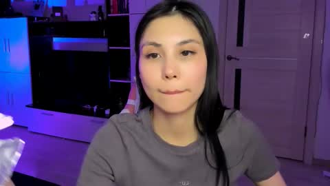 ms_emily_ online show from February 28, 2026, 7:26 pm