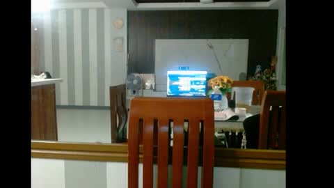 Ash online show from June 4, 2026, 8:59 pm