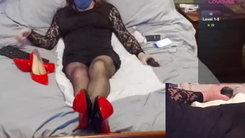 Jennifer online show from February 18, 2026, 9:33 pm