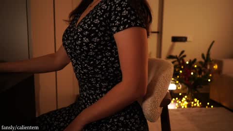 Your M online show from December 18, 2025, 2:12 pm