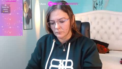 Jossie online show from October 2, 2025, 3:35 am