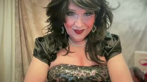 Snapshot of mskarentoy chatting on February 2, 2025, 3:43 am mskarentoy online show from February 2, 2025, 3:43 am