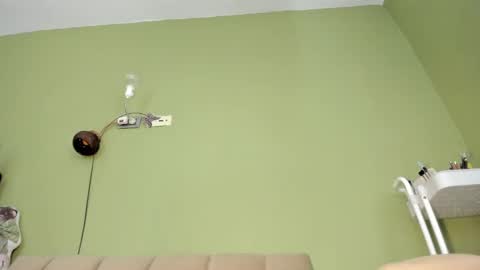 MsPurrfectLove online show from October 3, 2025, 3:20 pm