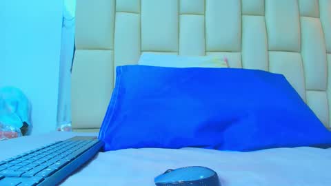 FERNANDA 3 online show from October 11, 2025, 3:06 am